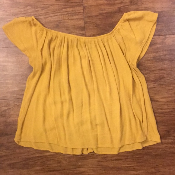 Off the Shoulder Top - Forever 21, Size Small - Picture 2 of 3
